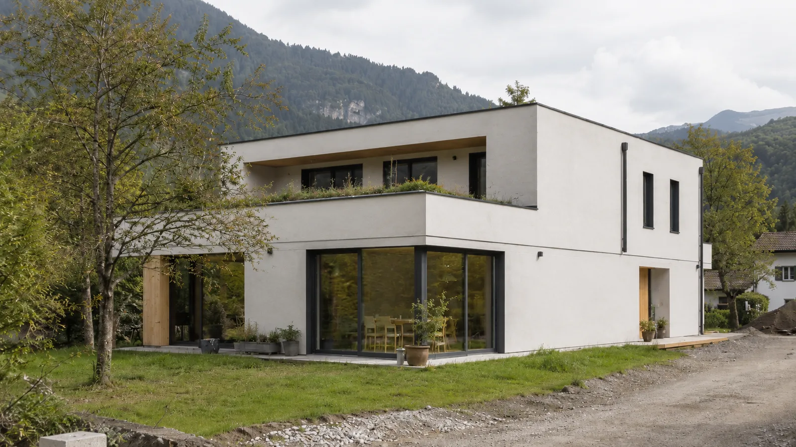 Casa unifamiliare moderna in XLAM con terrazza verde panoramica