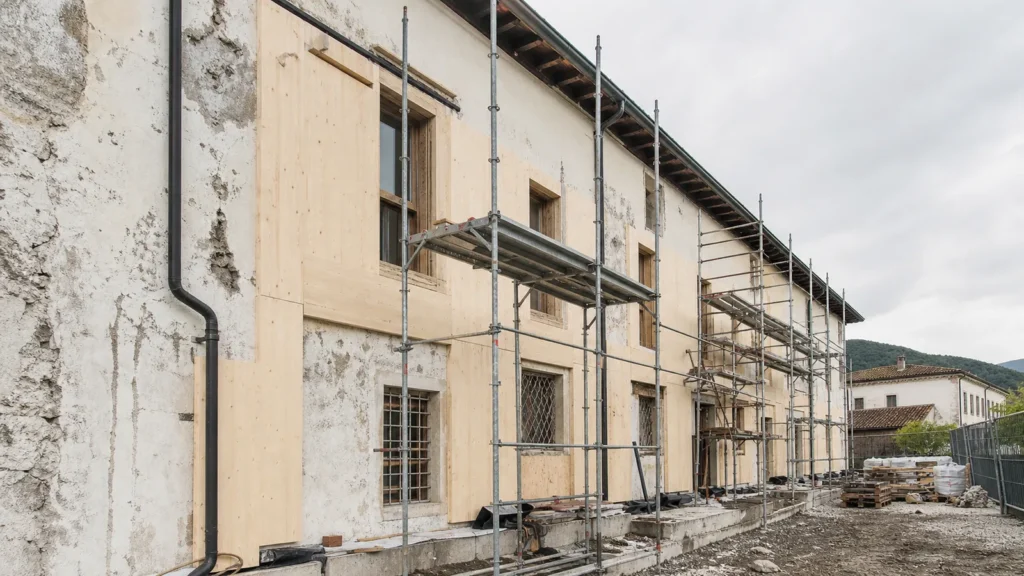 ristrutturazione di un edificio esistente in muratura con XLAM